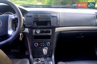 Седан Chevrolet Epica 2007 в 