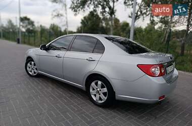 Седан Chevrolet Epica 2007 в Днепре