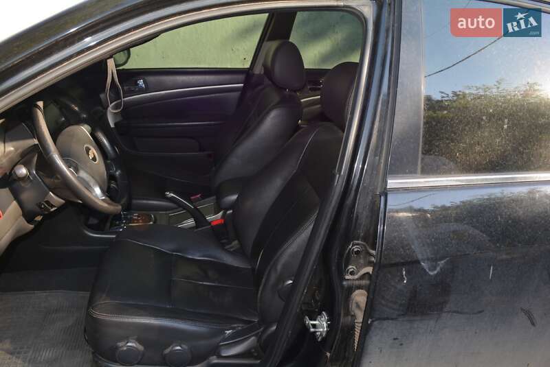 Седан Chevrolet Epica 2007 в Николаеве