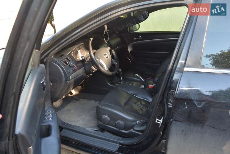 Седан Chevrolet Epica 2007 в Николаеве