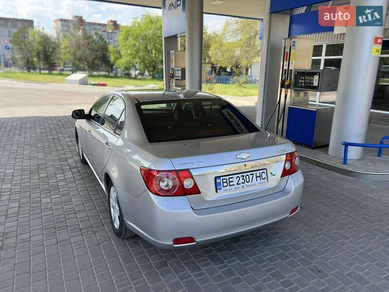 Седан Chevrolet Epica 2007 в Николаеве