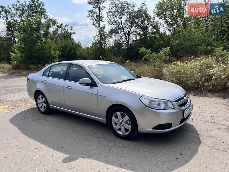 Седан Chevrolet Epica 2007 в Умані
