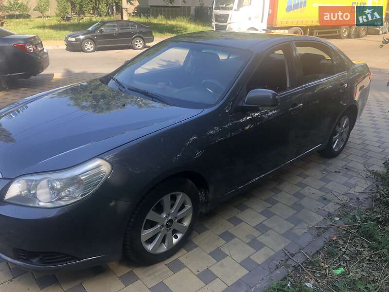 Седан Chevrolet Epica 2010 в Києві