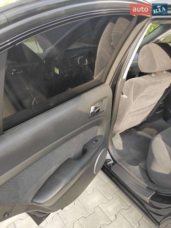 Седан Chevrolet Epica 2008 в Чернівцях