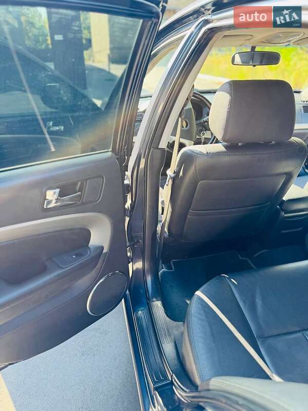 Седан Chevrolet Epica 2007 в Києві