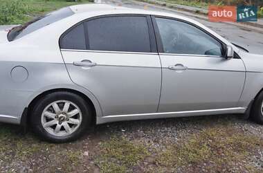 Седан Chevrolet Epica 2008 в  фото 10 Седан Chevrolet Epica 2008 в