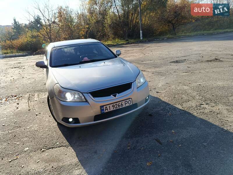 Седан Chevrolet Epica 2008 в Киеве