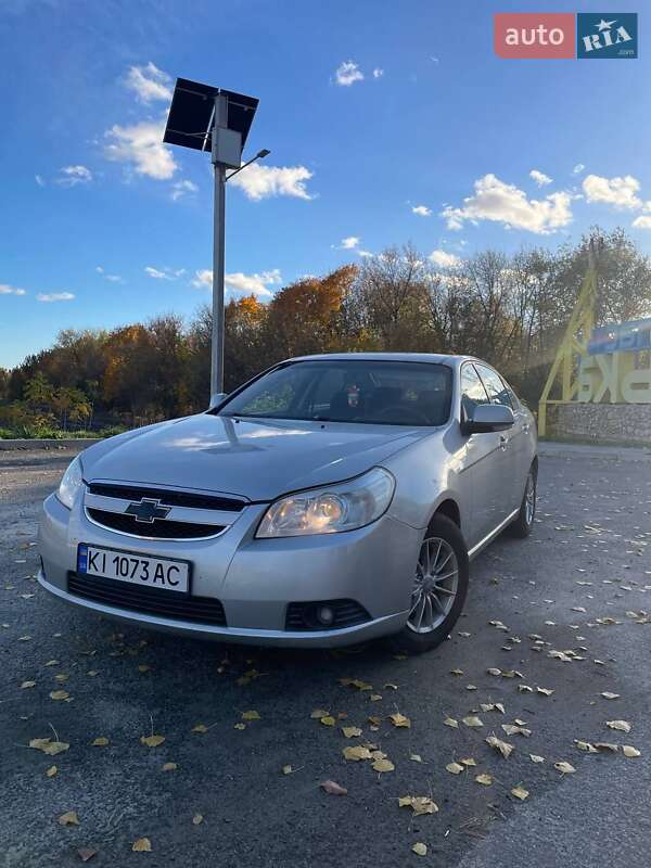 Седан Chevrolet Epica 2008 в Ромнах