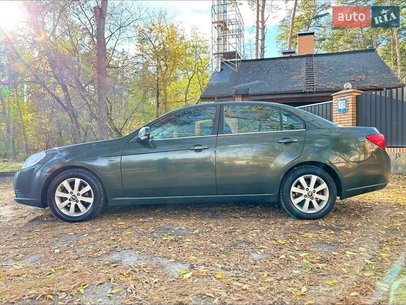 Седан Chevrolet Epica 2008 в Броварах