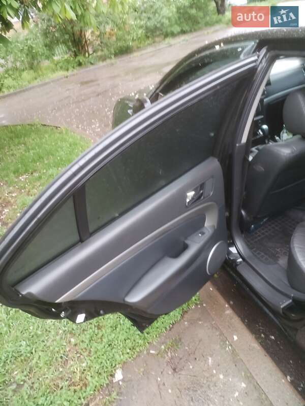 Седан Chevrolet Epica 2008 в Полтаве