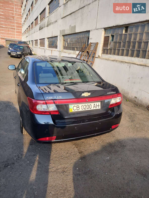 Седан Chevrolet Epica 2009 в Киеве