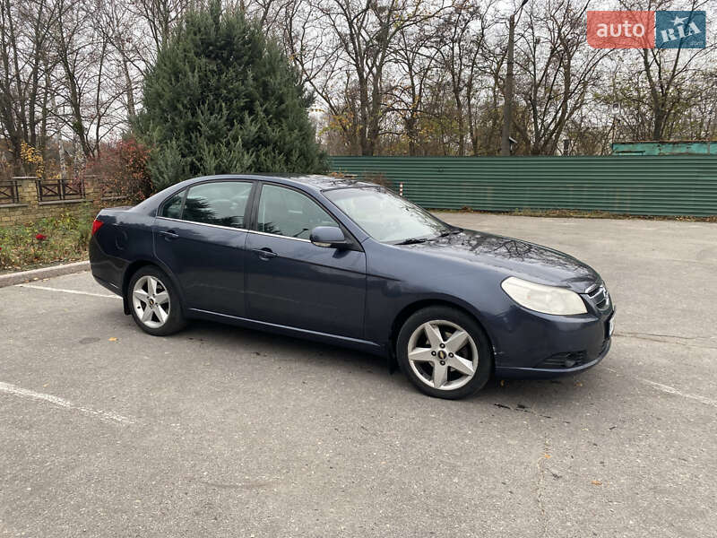 Седан Chevrolet Epica 2006 в Харькове