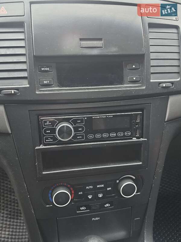 Седан Chevrolet Epica 2007 в Києві