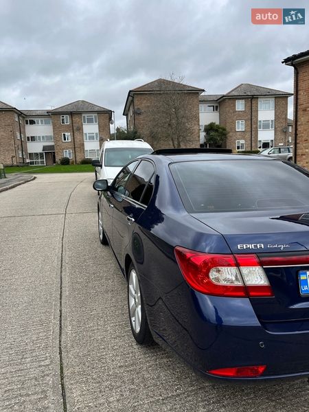 Седан Chevrolet Epica 2009 в Чорткове