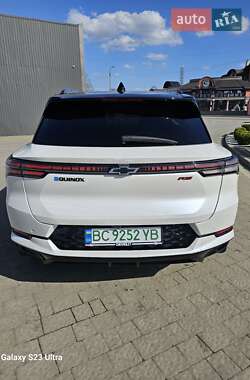 Позашляховик / Кросовер Chevrolet Equinox EV 2024 в 