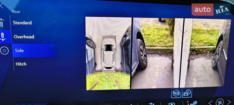 Позашляховик / Кросовер Chevrolet Equinox EV 2024 в Києві