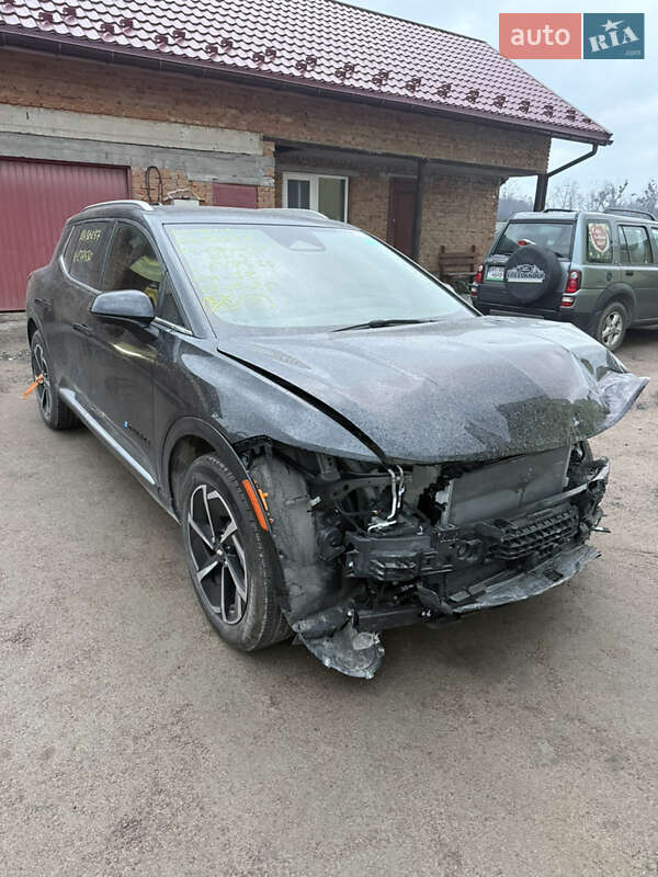 Позашляховик / Кросовер Chevrolet Equinox EV 2024 в Львові