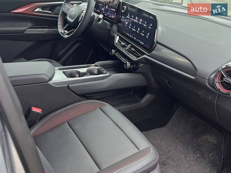 Внедорожник / Кроссовер Chevrolet Equinox EV 2024 в Львове