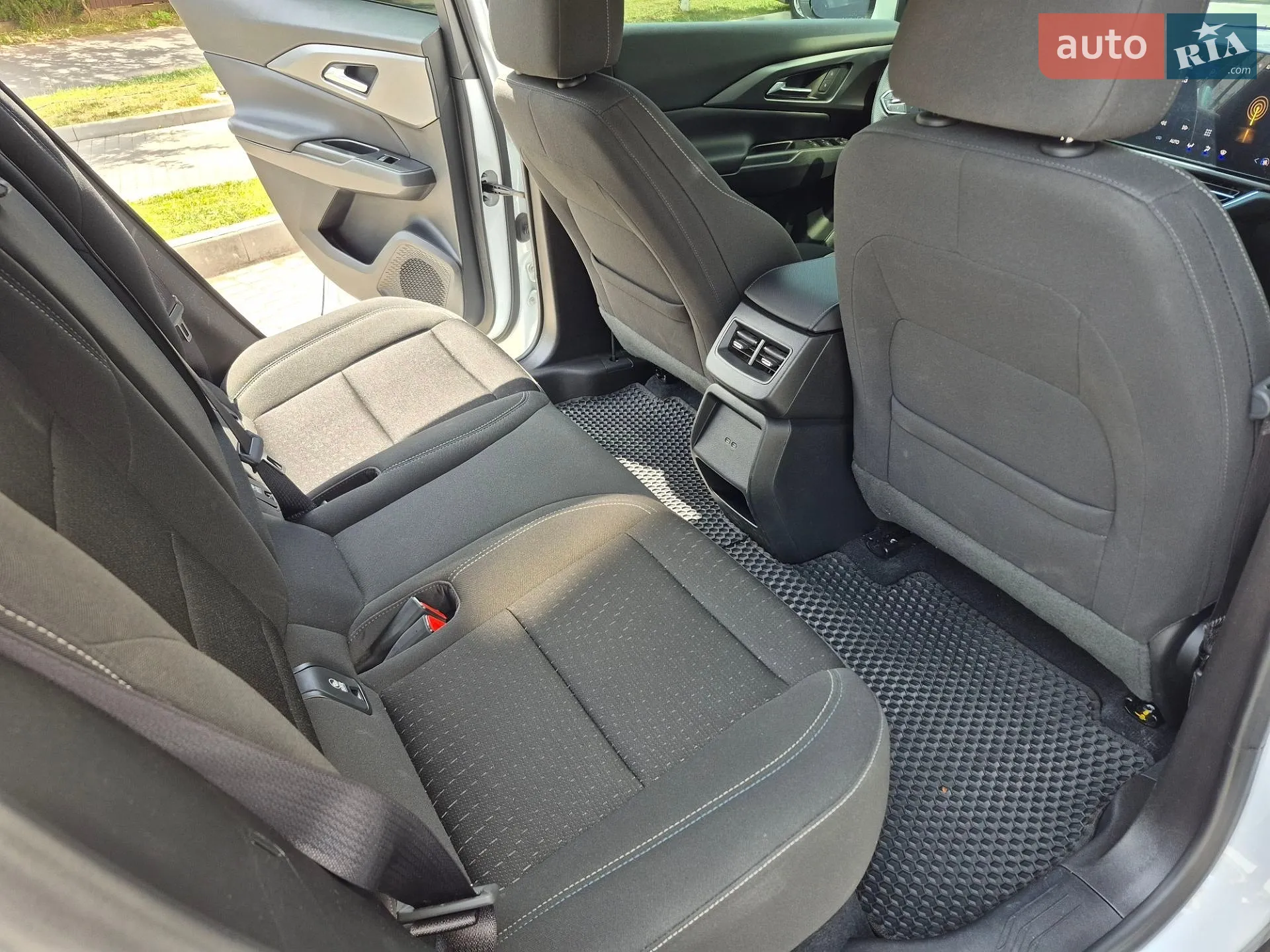 2025 Chevrolet Equinox - мініатюра 14