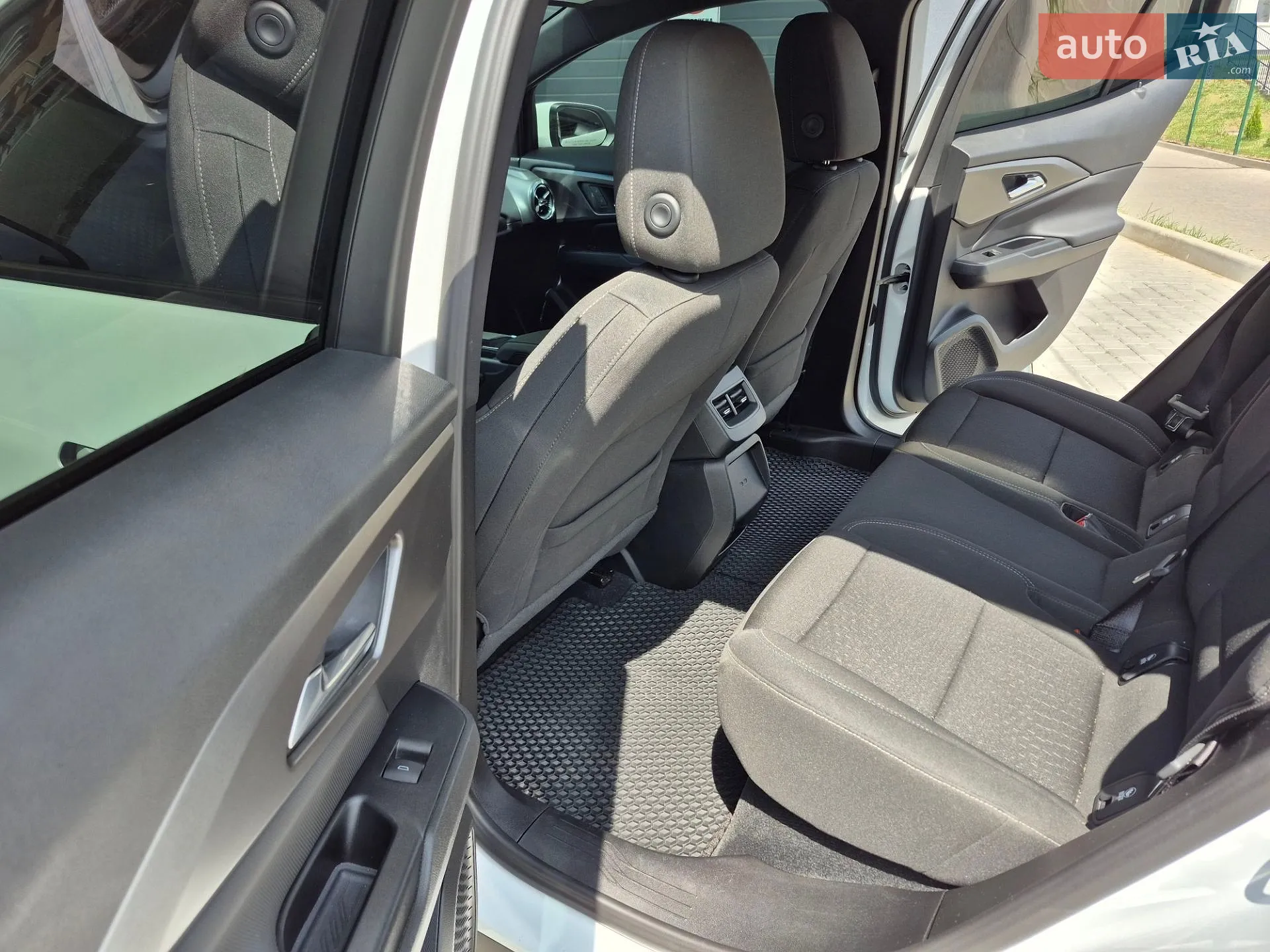 2025 Chevrolet Equinox - мініатюра 16