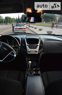 Внедорожник / Кроссовер Chevrolet Equinox 2015 в Коростене