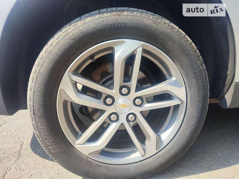 Позашляховик / Кросовер Chevrolet Equinox 2017 в Кременчуці