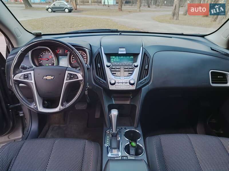 Позашляховик / Кросовер Chevrolet Equinox 2010 в Києві