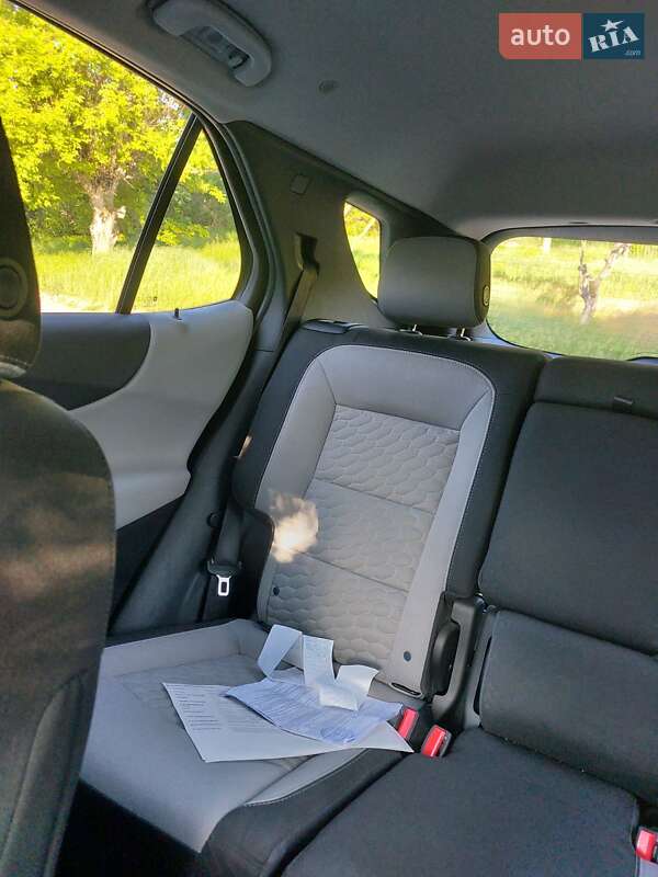 Внедорожник / Кроссовер Chevrolet Equinox 2019 в Кривом Роге