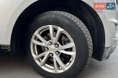 Внедорожник / Кроссовер Chevrolet Equinox 2016 в 