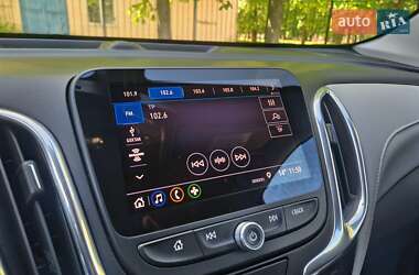 Внедорожник / Кроссовер Chevrolet Equinox 2019 в 