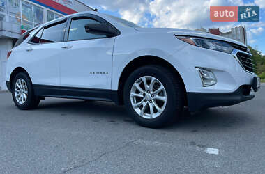 Внедорожник / Кроссовер Chevrolet Equinox 2018 в Вышгороде