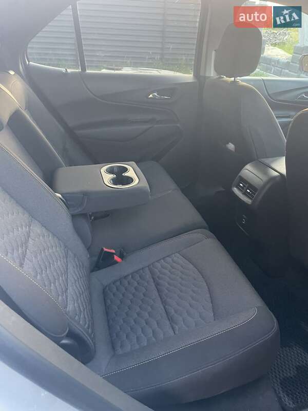 Позашляховик / Кросовер Chevrolet Equinox 2019 в Рокитному