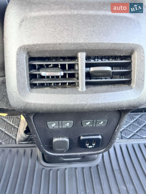 Внедорожник / Кроссовер Chevrolet Equinox 2017 в Ровно