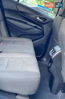 Внедорожник / Кроссовер Chevrolet Equinox 2019 в 
