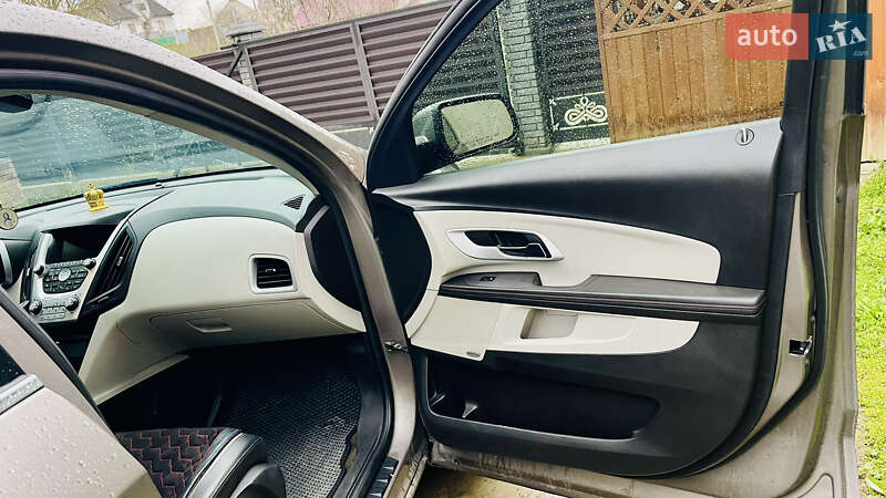 Позашляховик / Кросовер Chevrolet Equinox 2010 в Чернівцях