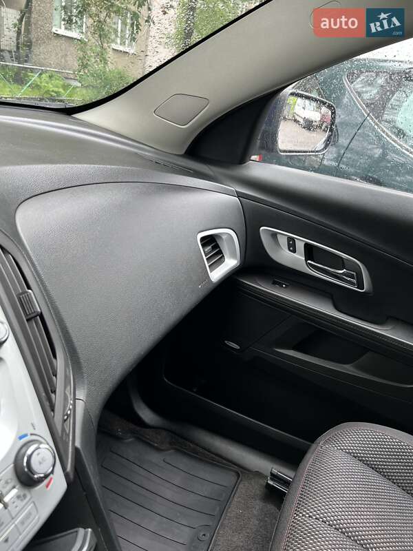 Позашляховик / Кросовер Chevrolet Equinox 2015 в Києві