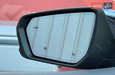 Внедорожник / Кроссовер Chevrolet Equinox 2019 в 