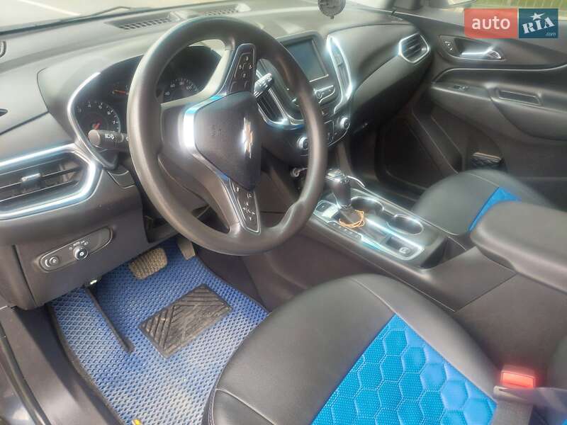 Внедорожник / Кроссовер Chevrolet Equinox 2017 в Радехове