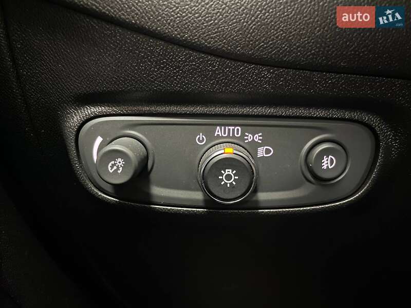 Внедорожник / Кроссовер Chevrolet Equinox 2018 в Киеве