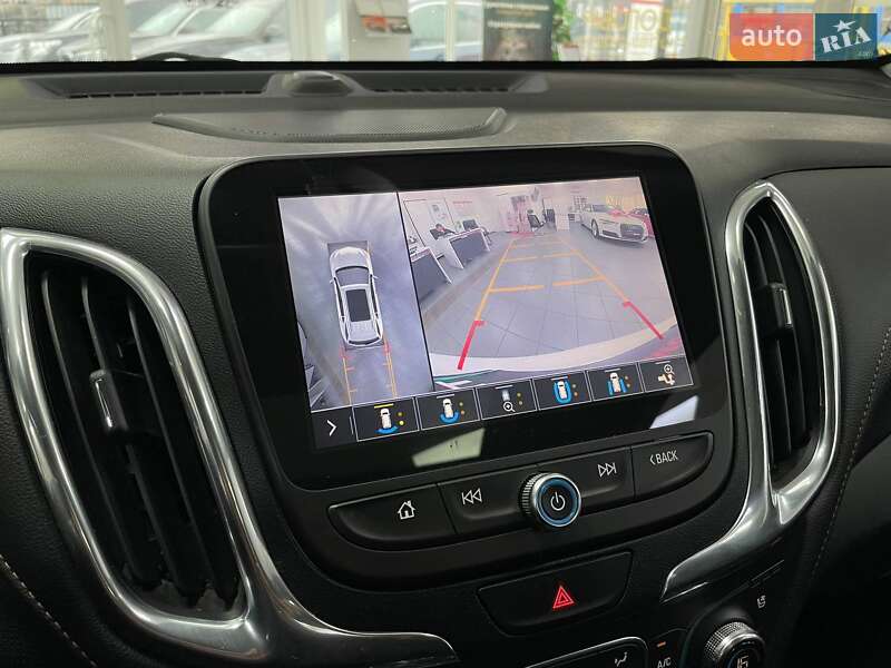 Внедорожник / Кроссовер Chevrolet Equinox 2018 в Киеве