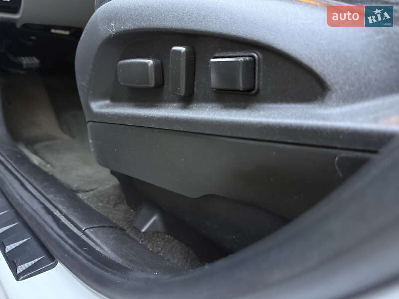 Позашляховик / Кросовер Chevrolet Equinox 2010 в Києві