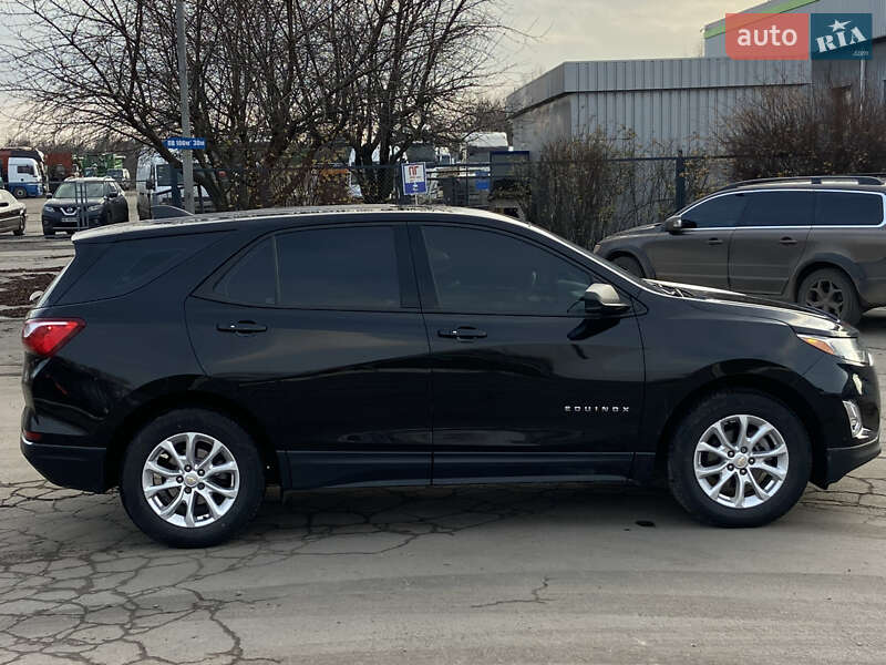 Позашляховик / Кросовер Chevrolet Equinox 2018 в Полтаві фото 4 Позашляховик / Кросовер Chevrolet Equinox 2018 в Полтаві