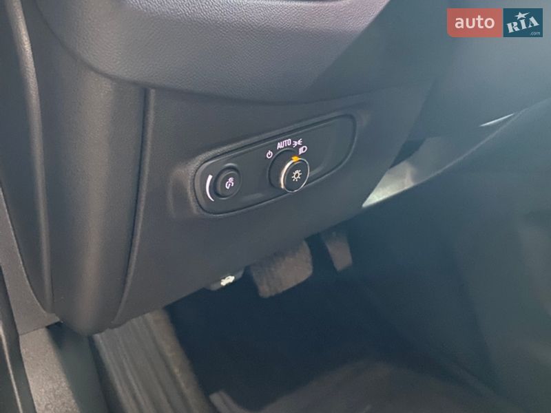 Внедорожник / Кроссовер Chevrolet Equinox 2019 в Кривом Роге