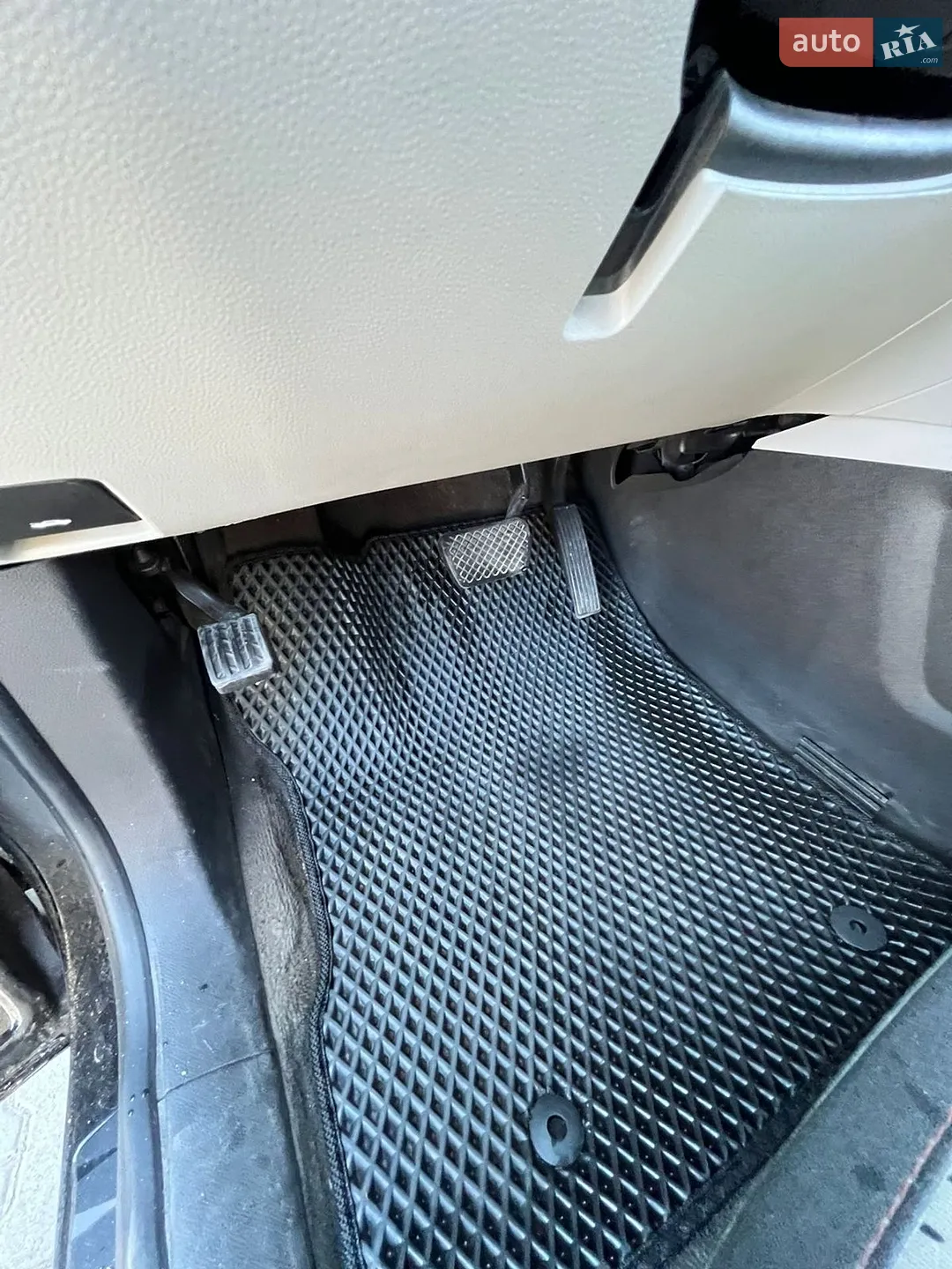 2011 Chevrolet Equinox - мініатюра 17