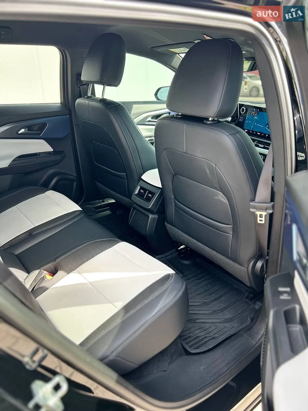 2025 Chevrolet Equinox - мініатюра 18