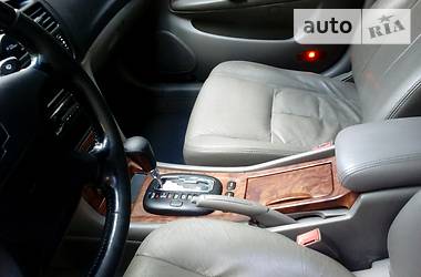 Седан Chevrolet Evanda 2005 в 