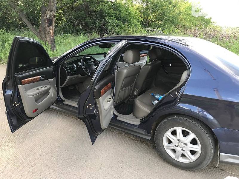 Седан Chevrolet Evanda 2004 в Первомайську