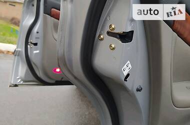 Седан Chevrolet Evanda 2005 в 