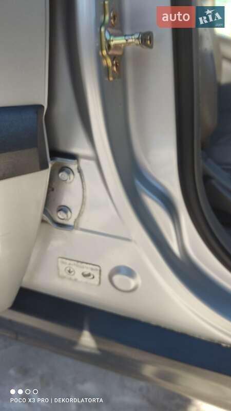 Седан Chevrolet Evanda 2006 в Житомирі