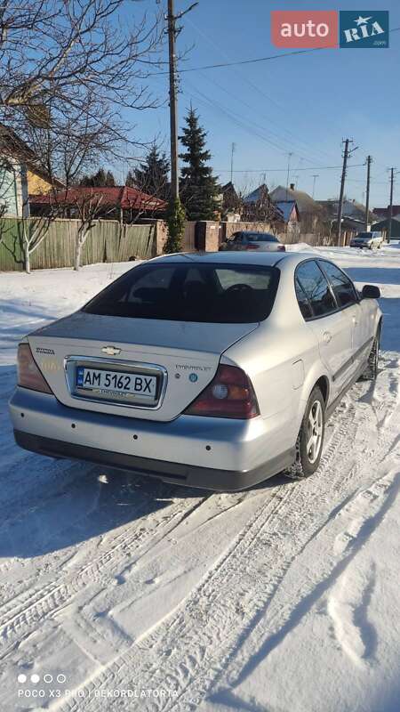Седан Chevrolet Evanda 2006 в Житомирі